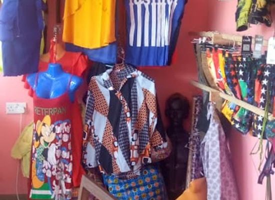 ghana/amedzofe/shop/esi-nana-s-boutique