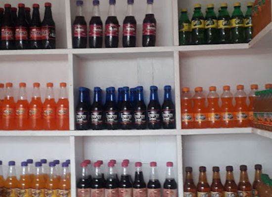 tanzania/mikumi-national-park/shop/jomari-shop