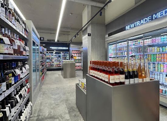 united-kingdom/manchester/castlefield/shop/deansgate-square-general-store