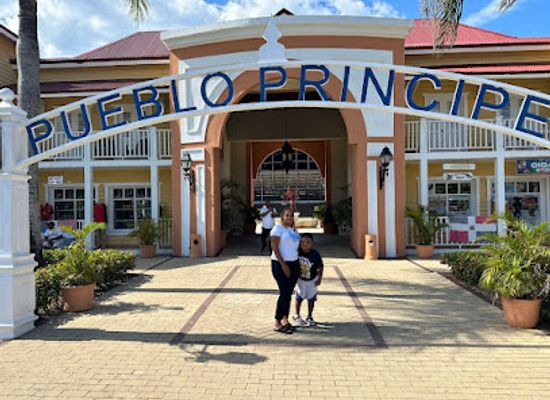 dominican-republic/samana/shop/pueblo-principe