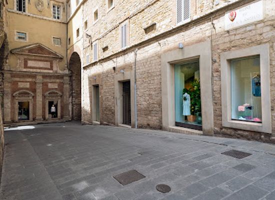 italy/perugia/shop/niba-1976