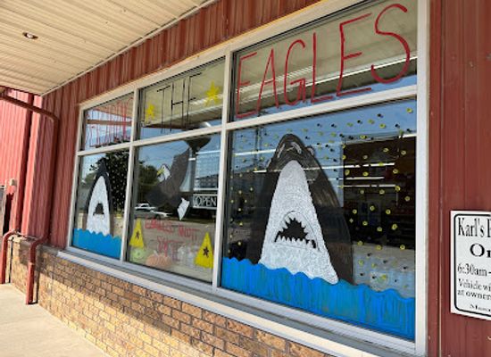 iowa/backbone-state-park/shop/karl-s-grocery