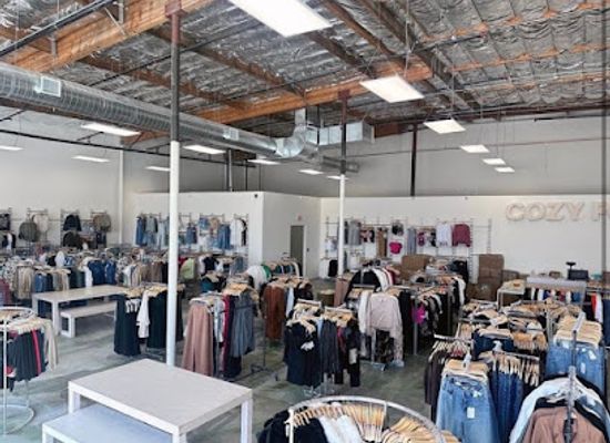 california/stockton/shop/cozy-fox