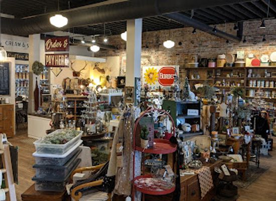 washington/spokane/riverside/shop/two-women-vintage-goods