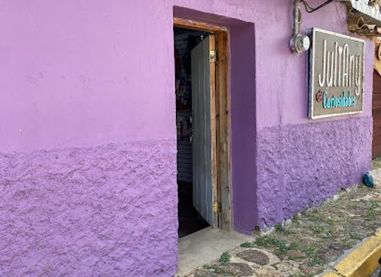 honduras/intibuca-region/shop/juliany-curiosidades