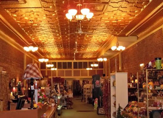 pennsylvania/allegheny-national-forest/shop/tin-ceiling-gift-shoppe