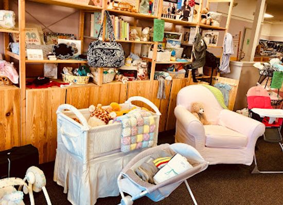 connecticut/hartford/west-end/shop/max-lily-s-closet