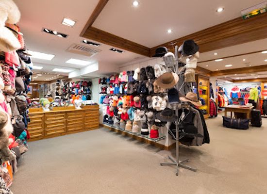france/meribel/shop/sport-boutique-centre-skiset