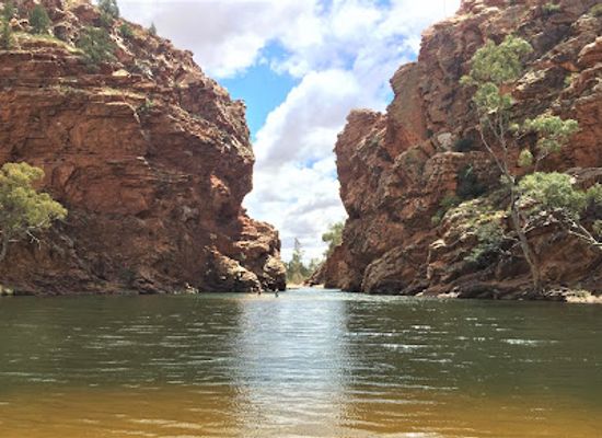 australia/macdonnell-ranges/shop/ellery-creek-big-hole