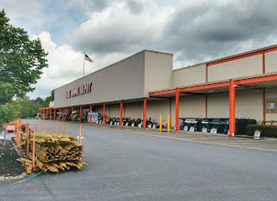 vermont/bennington-county/shop/bennington-plaza