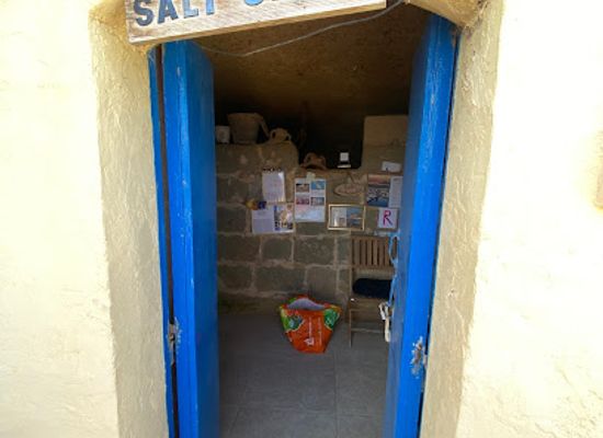 malta/marsalforn-bay/shop/leli-tal-melh-salt-shop