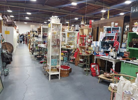 california/san-diego-county/shop/san-diego-s-largest-vintage-and-antique-mall