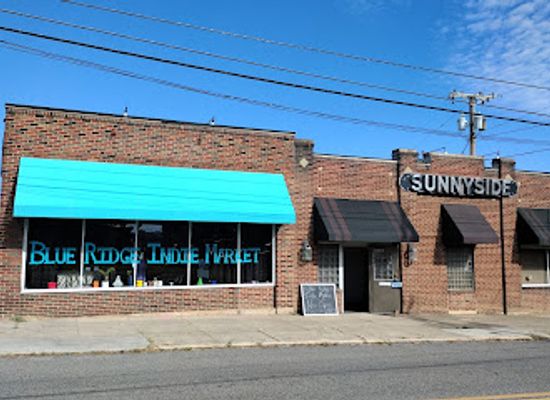 virginia/blue-ridge-parkway/shop/blue-ridge-indie-market