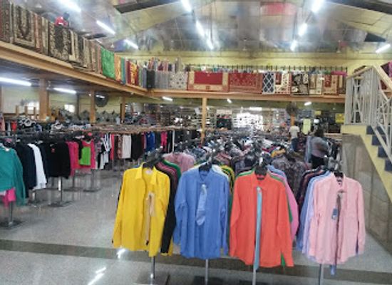 jamaica/cockpit-country/shop/sinclair-s-bargain-center