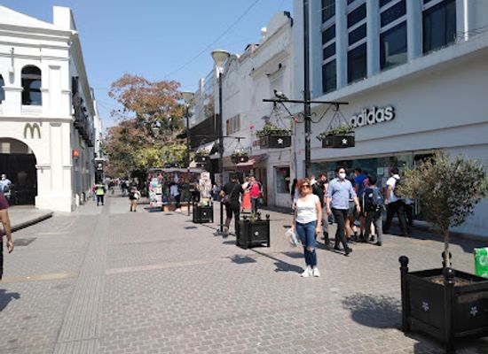 argentina/salta-province/shop/adidas-store-salta
