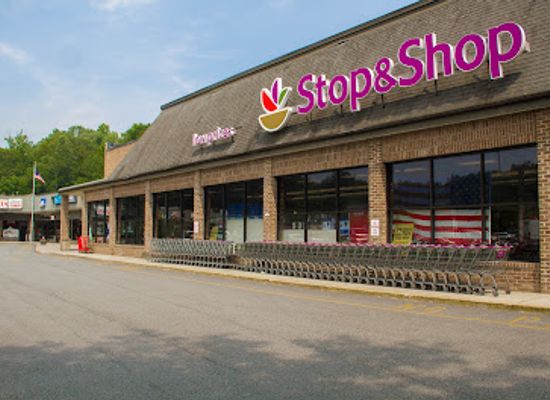 new-jersey/watchung-mountains/shop/fieldstone-park-shopping-center