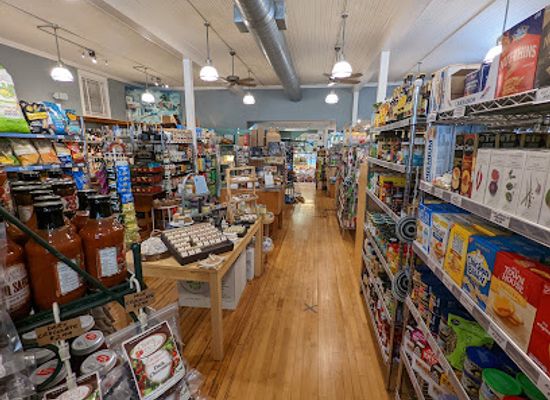 alaska/southeast-alaska/shop/fish-creek-market