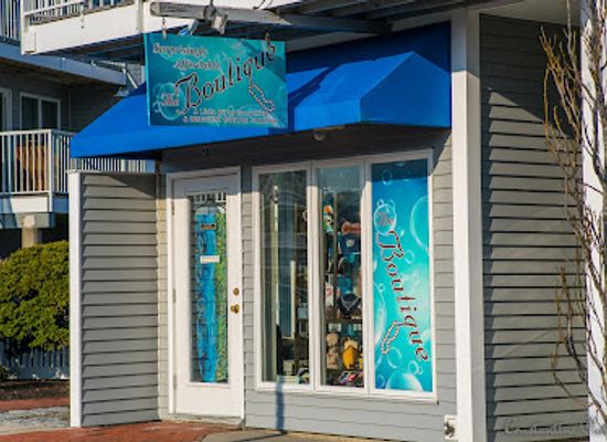 rhode-island/narragansett/shop/for-art-s-sake-boutique