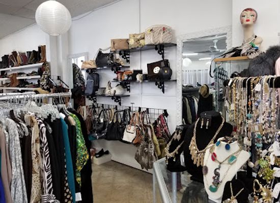 california/costa-mesa/shop/so-lo-boutique-consignment