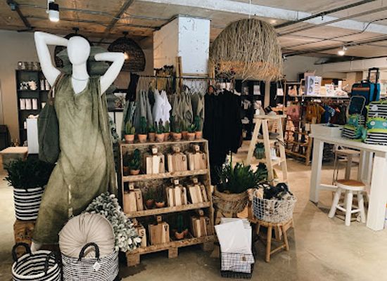 curacao/curacao-ostrich-farm/shop/momco-curacao