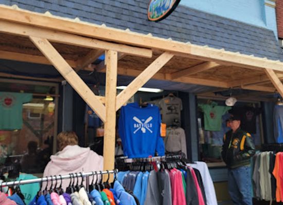 wisconsin/madeline-island/shop/up-north
