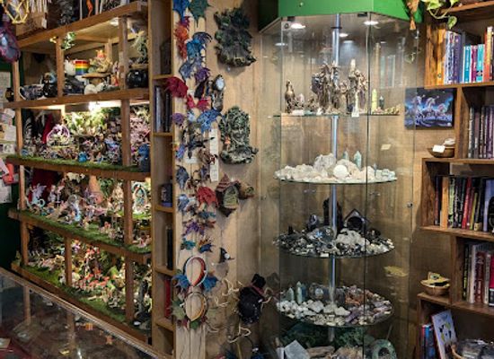 united-kingdom/midlothian/shop/the-wyrd-shop