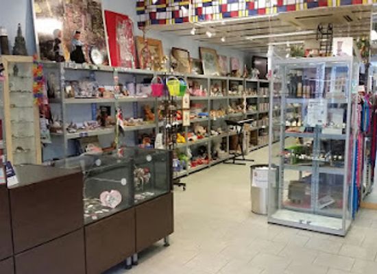 netherlands/the-hague/scheveningen/shop/uw-winkeltje