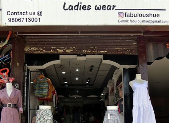 nepal/pokhara/shop/fabulous-hue