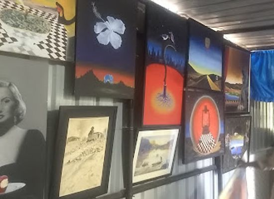india/hampi/shop/art-house-hampi-art-studio-gallery-art-residency