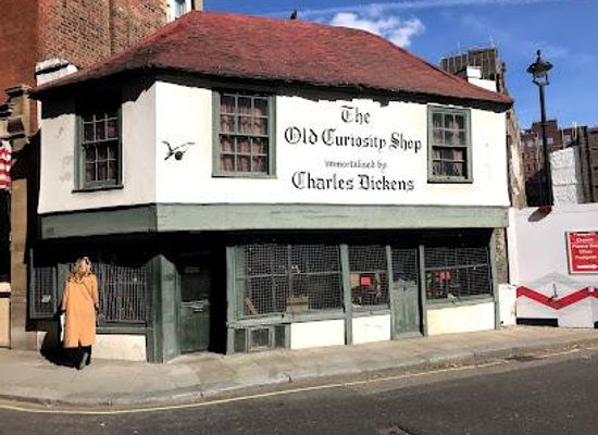 united-kingdom/london/shop/the-old-curiosity-shop