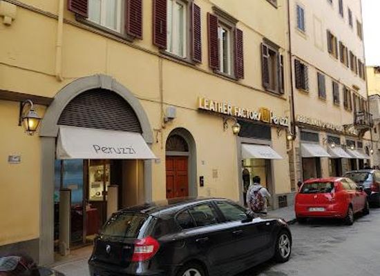 italy/casentino/shop/peruzzi-firenze