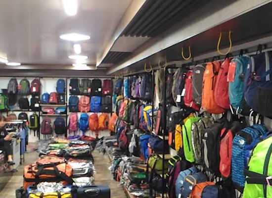 vietnam/sapa/shop/lee-lee-sportswear-store