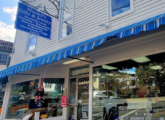 massachusetts/martha-s-vineyard/shop/mardells-gifts-jewelry