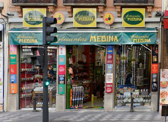 spain/granada/realejo-san-matias/shop/medina-crafts-s-l-catholic-kings