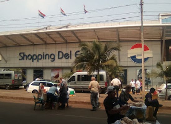 paraguay/caaguazu-plains/shop/shopping-del-este