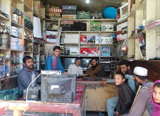 afghanistan/nuristan-province/shop/moalim-aziz-mohammad-radio-sazi