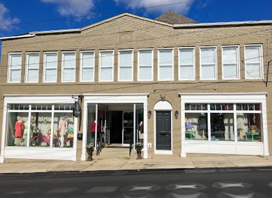 west-virginia/fairmont/shop/savvy-consignment