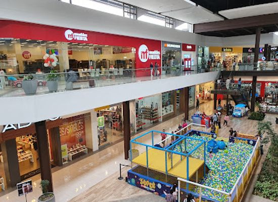 guatemala/caribbean-coast/shop/centro-comercial-interplaza-xela