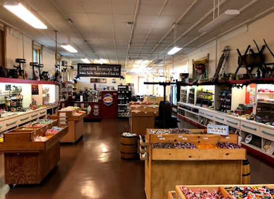 new-york/finger-lakes/shop/the-keuka-candy-emporium-keuka-emporium-event-venue