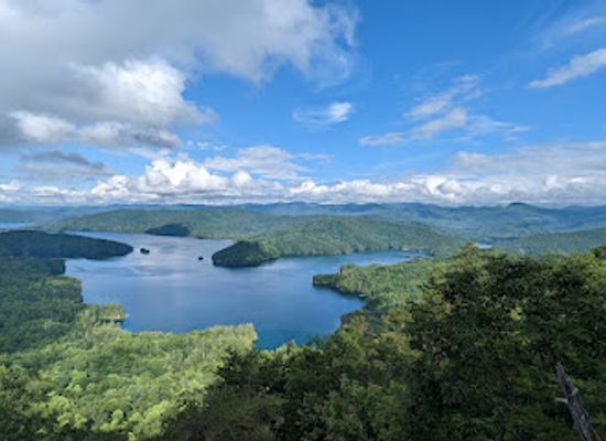 south-carolina/lake-jocassee/shop/jumping-off-rock-overlook