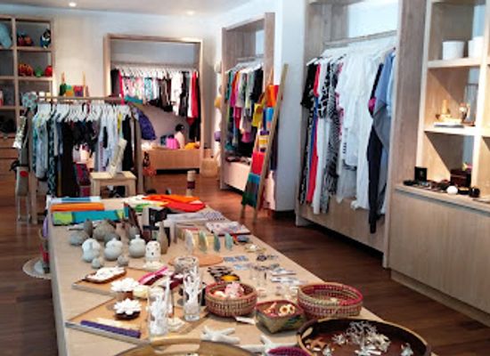 maldives/thaa-atoll/shop/the-shop