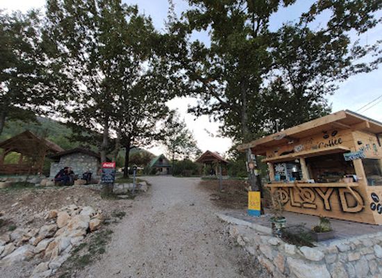 montenegro/niksic-field/shop/floyd-coffee-shop