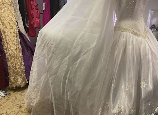 delaware/wilmington/shop/chrissys-bridal-boutique-skip2-philly-styles-shoes-moving-to-a-new-location