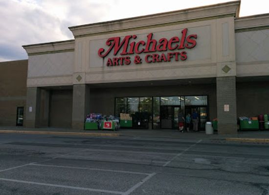 indiana/bloomington/shop/whitehall-crossing-shopping-center