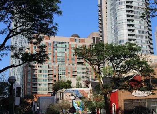 canada/greater-toronto-area/shop/yorkville