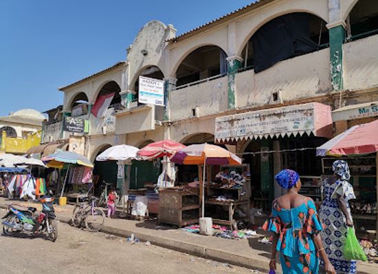 the-gambia/foni-kansala/shop/albert-market