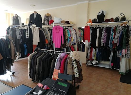 czechia/ostrava/shop/charitativni-obchod-adra-vitkovice