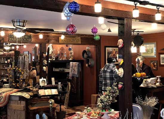vermont/windham-county/shop/the-stratton-parsonage