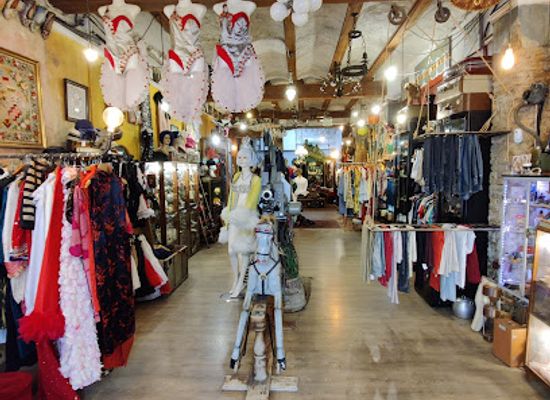 spain/valencia/shop/madame-mim