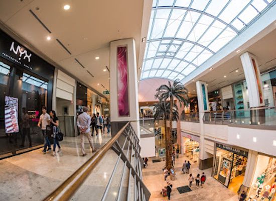 italy/campania/shop/shopping-complex-campania